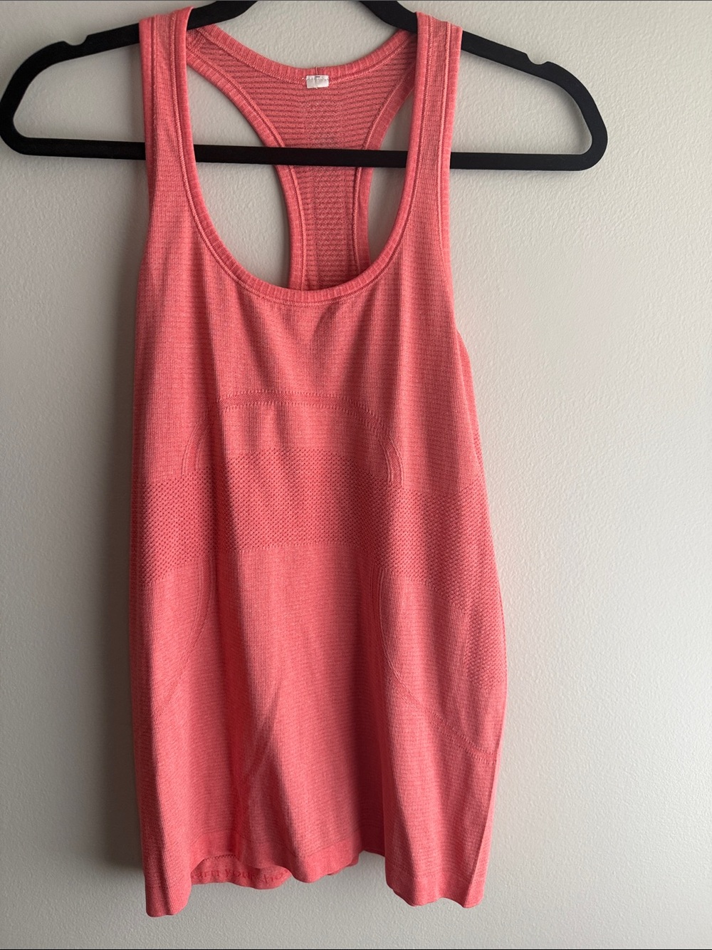 Lululemon Swiftly Tech Racerback Tank Top 2.0 Sunny Coral / Sunny Coral Size 8